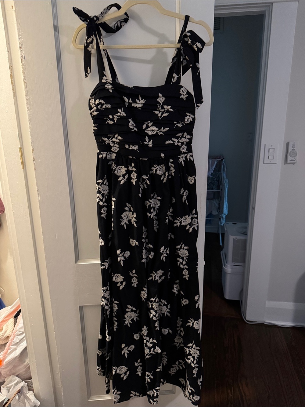Abercrombie & Fitch Black Maxi Dress with White Floral Print